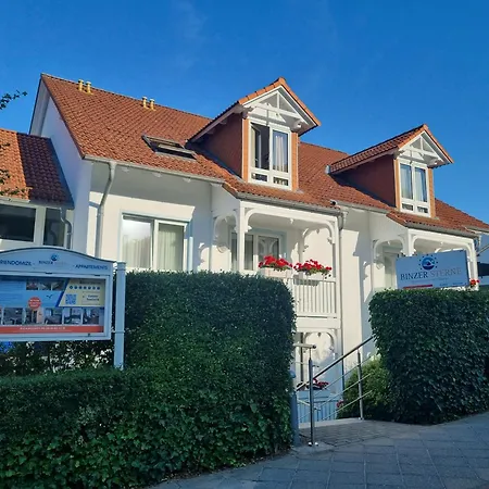 Appartementhaus Binzer Sterne 44 * Binz